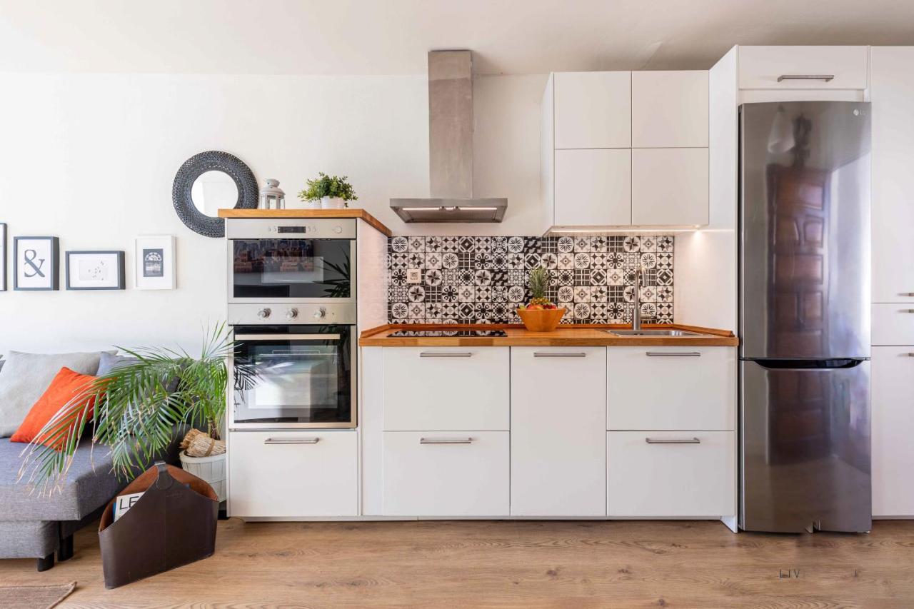 Apartamento En La Playa En Paseo Maritimo Málaga Exterior foto